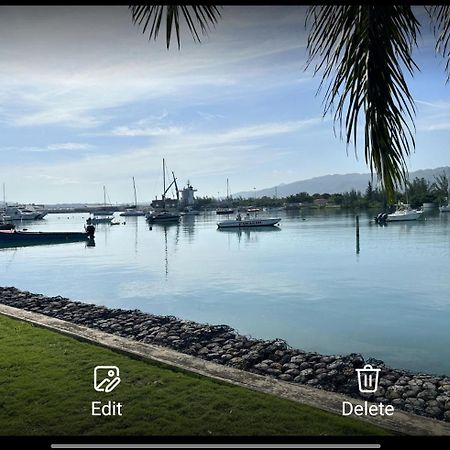 Apartamento Beryls At Seawind On The Bay , Montego Bay , Jamaica Exterior foto
