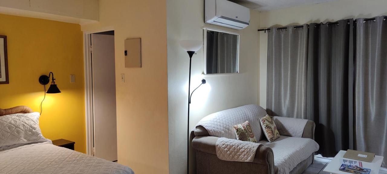 Apartamento Beryls At Seawind On The Bay , Montego Bay , Jamaica Exterior foto