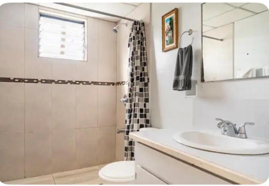 Apartamento Beryls At Seawind On The Bay , Montego Bay , Jamaica Exterior foto