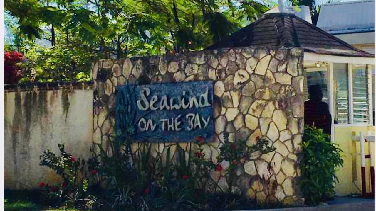 Apartamento Beryls At Seawind On The Bay , Montego Bay , Jamaica Exterior foto